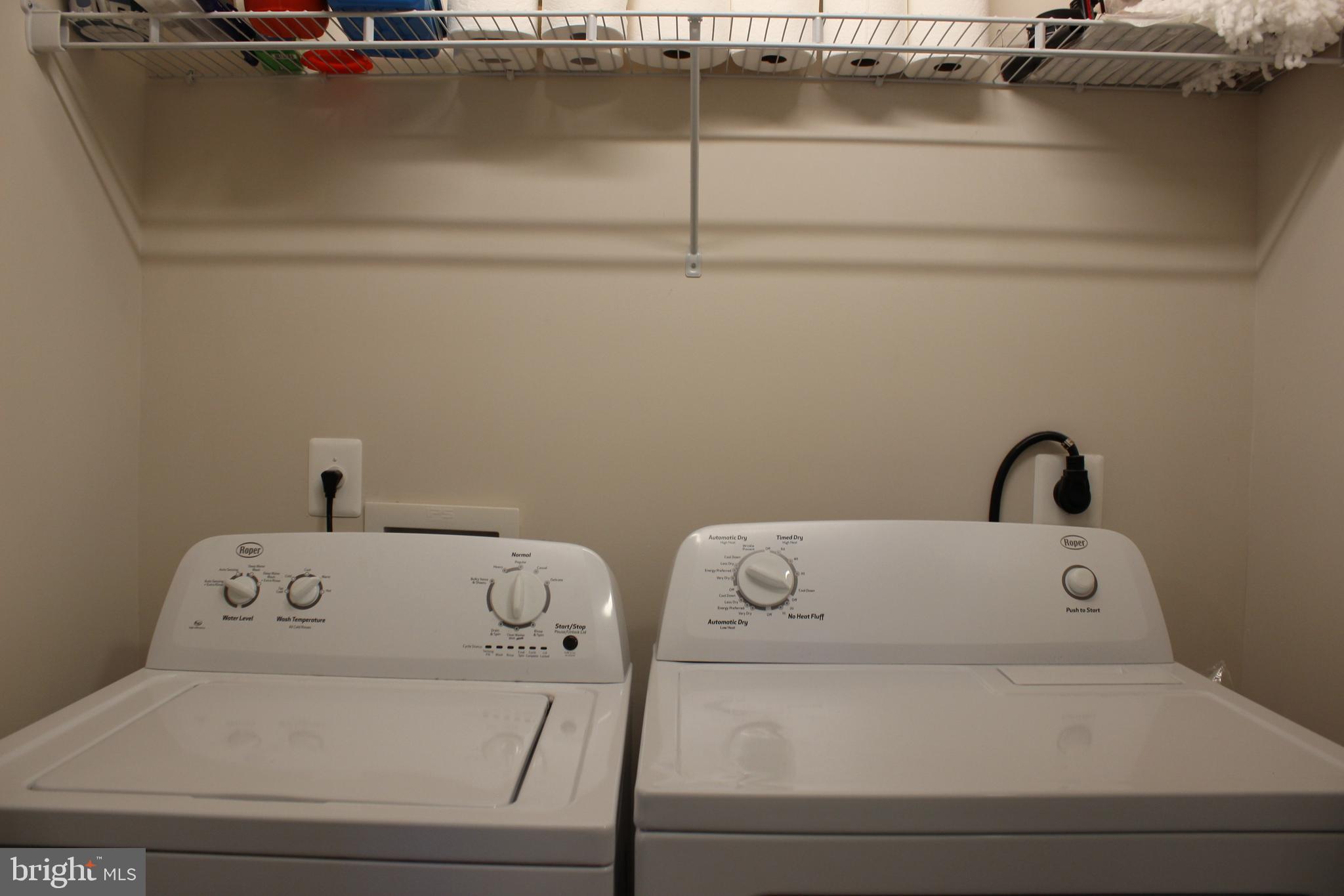 48 Rustic Lane Colonial Beach, VA 22443 - Photo 8 of 29 a close view of laundry room with a washer and dryer