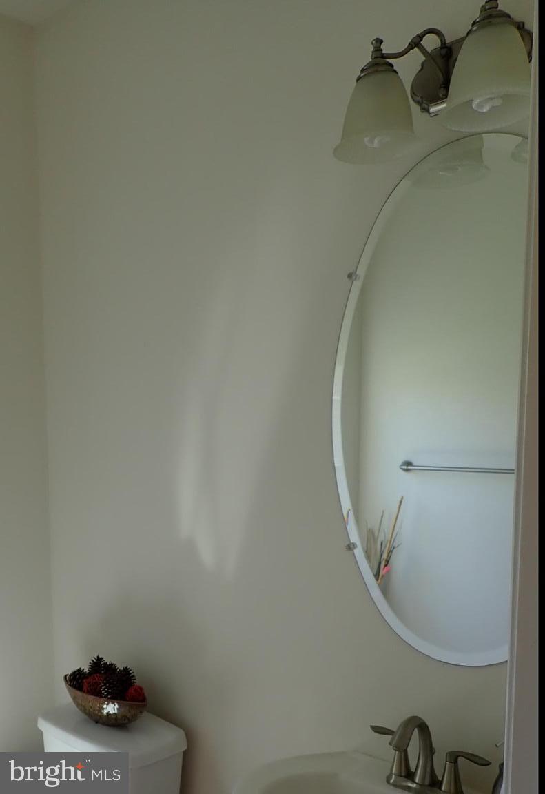 516 Claiborne Road North East, MD 21901 - Photo 31 of 81 Powder Room