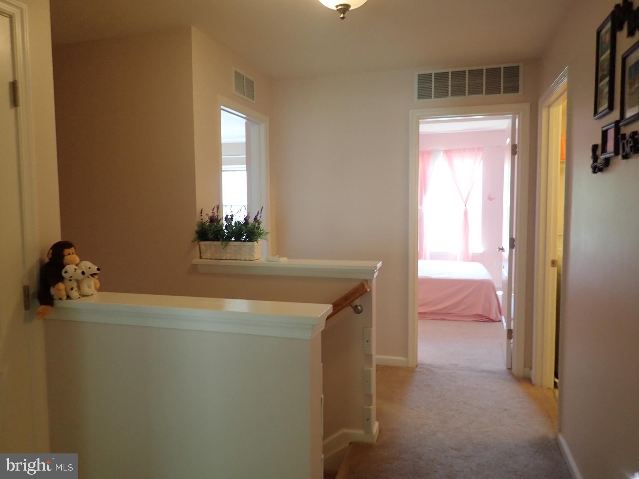 516 Claiborne Road North East, MD 21901 - Photo 37 of 81 Upstairs Hallway