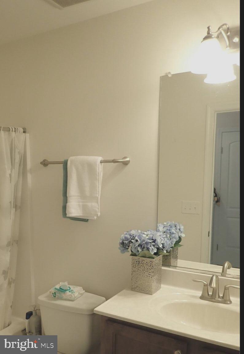 516 Claiborne Road North East, MD 21901 - Photo 57 of 81 Full Hall Bath