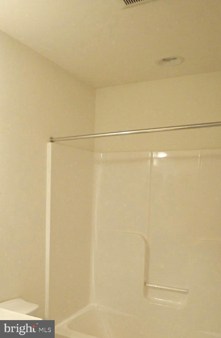 516 Claiborne Road North East, MD 21901 - Photo 70 of 81 Full Bath