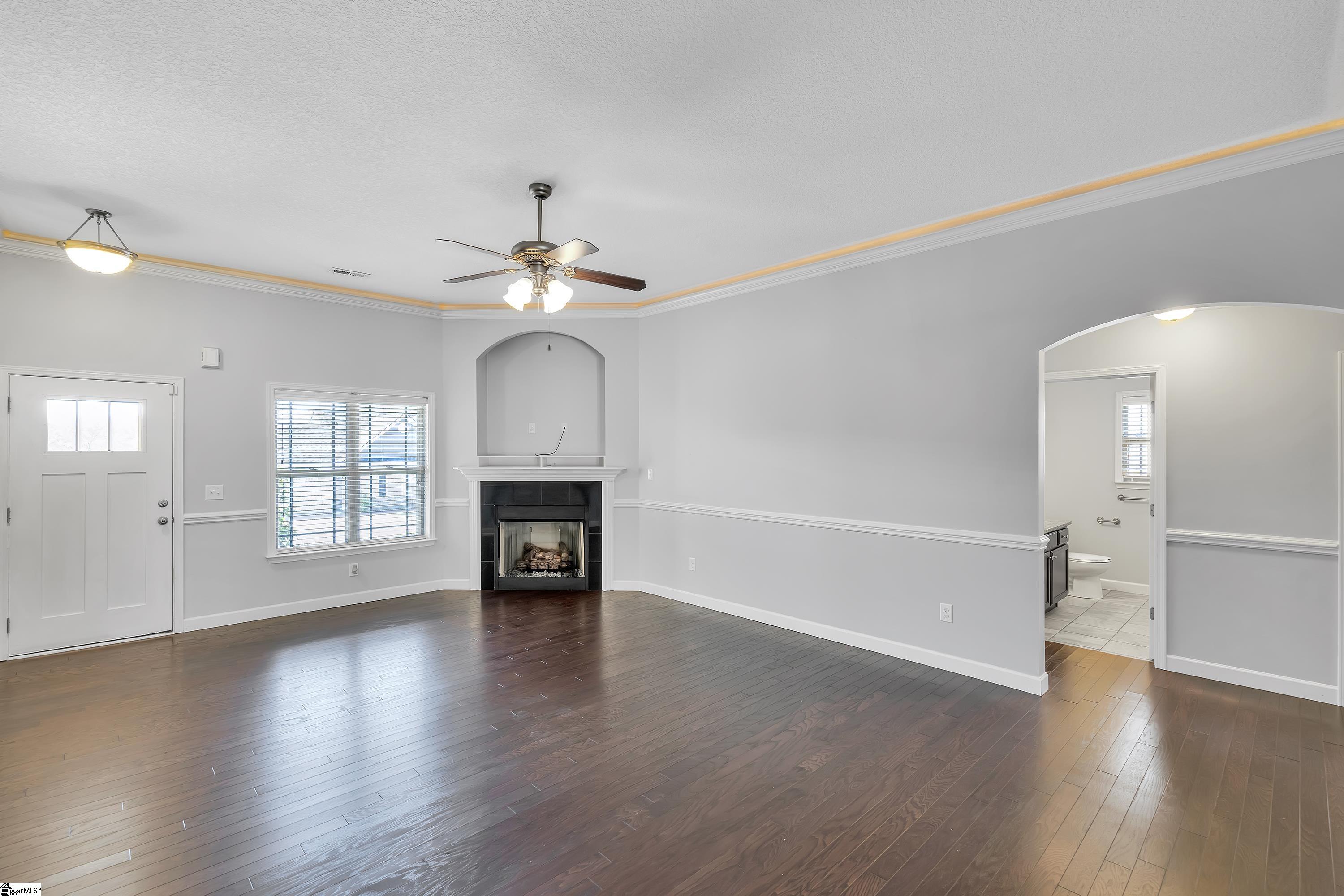 721 Maya Street Boiling Springs, SC 29316 - Photo 2 of 25 Gallery Image 2