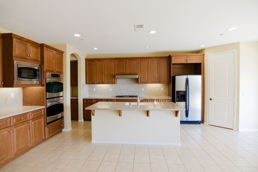 1753 Monte Mar Road Vista, CA 92084 - Photo 4 of 22 Gallery Image 4