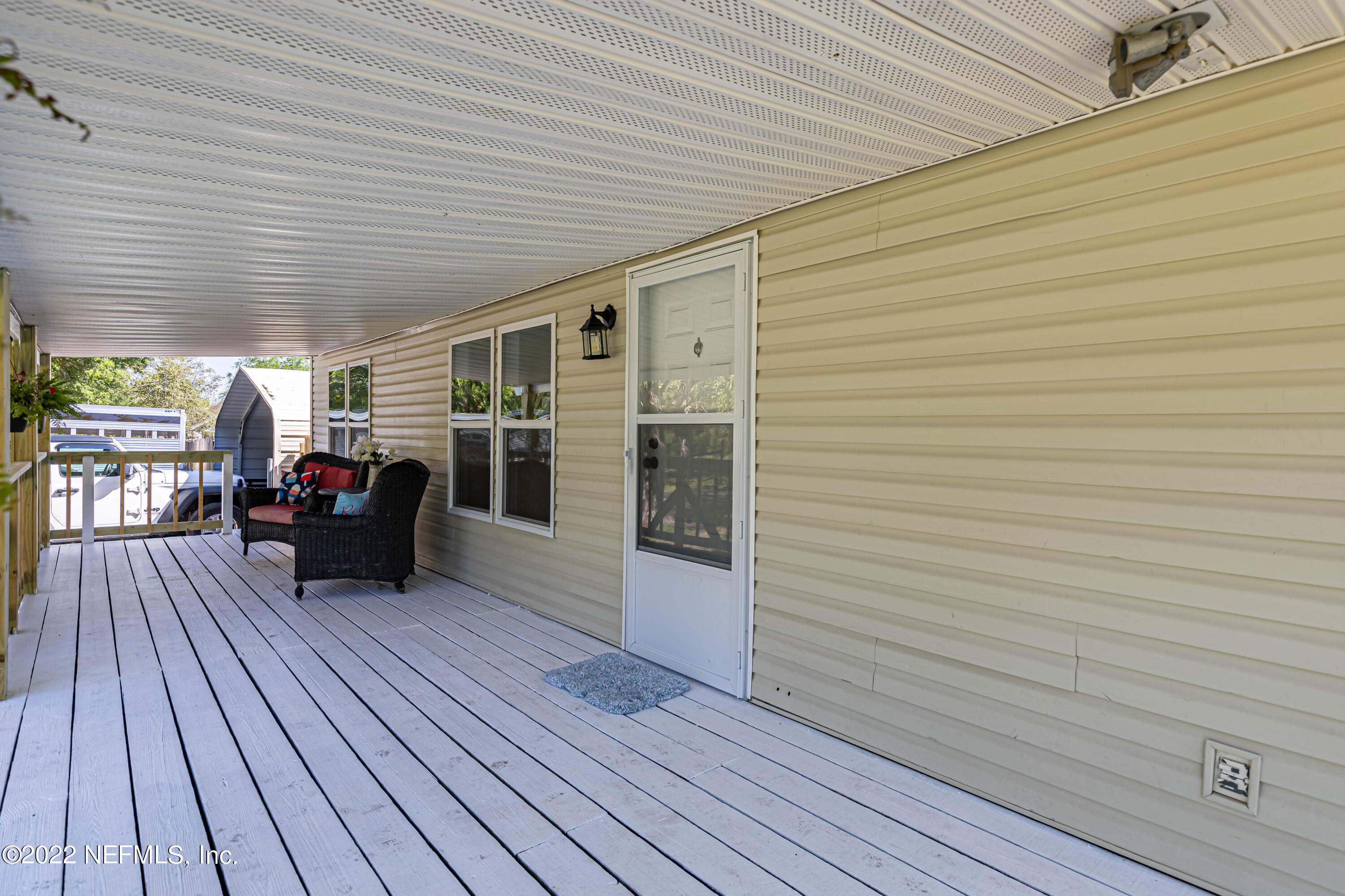 7691 Silver Sands Road Keystone Heights, FL 32656 - Photo 13 of 42 4 Front Porch