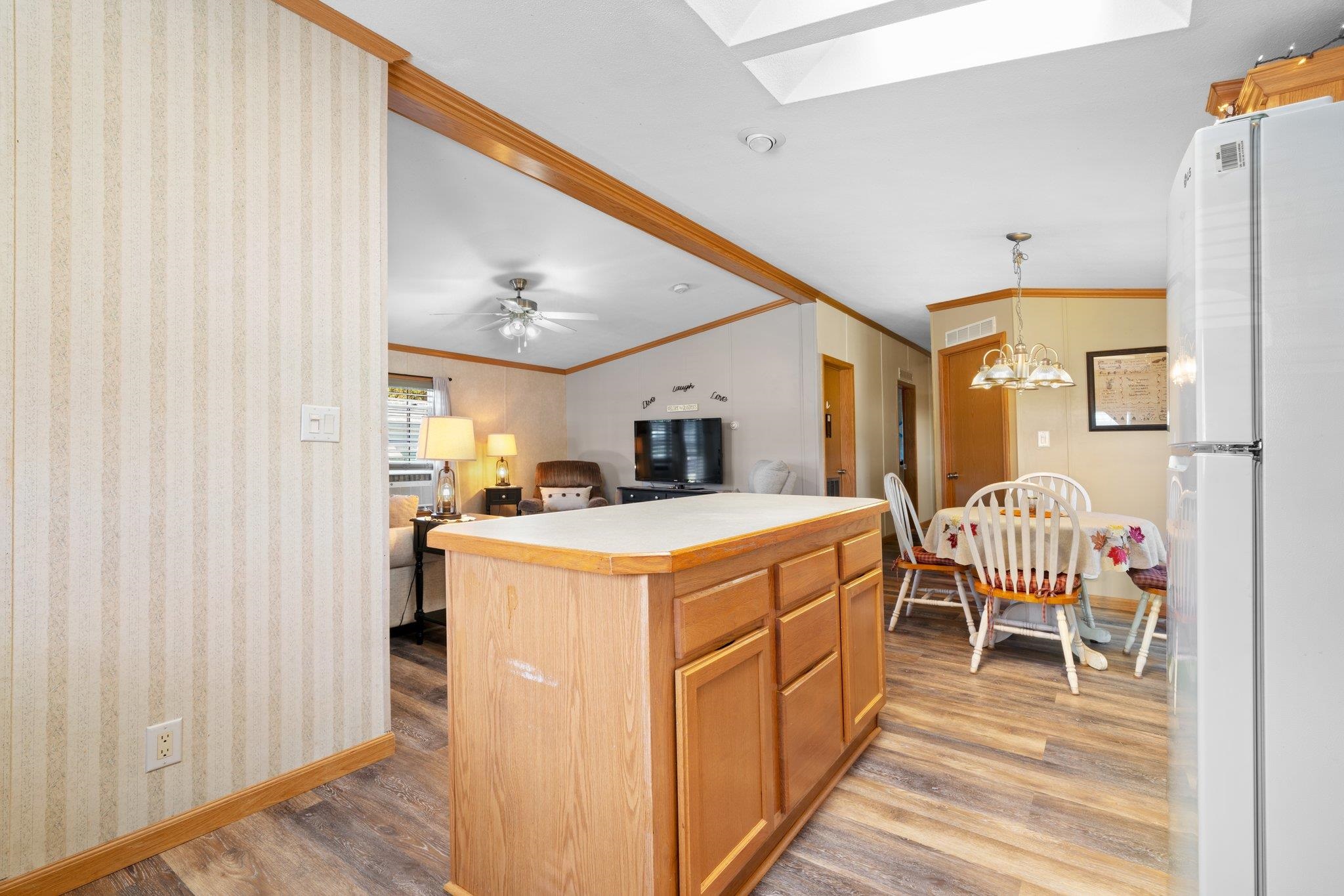 15 West Lane Rochester, NH 03867 - Photo 6 of 35