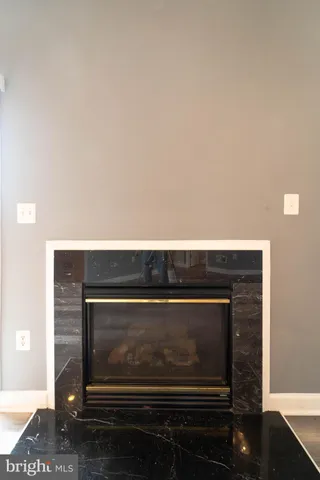 $2,600 | 1002 Hoke Lane, Fredericksburg, VA 22401