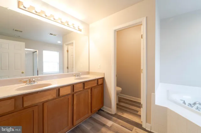 $2,600 | 1002 Hoke Lane, Fredericksburg, VA 22401