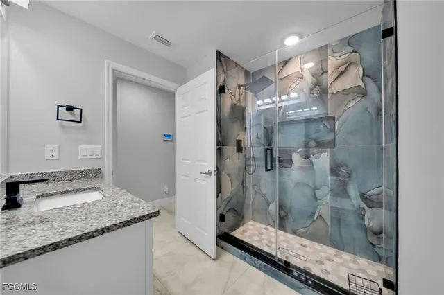 $2,300 | 3095 Northwest 4th Place, Cape Coral, FL 33993