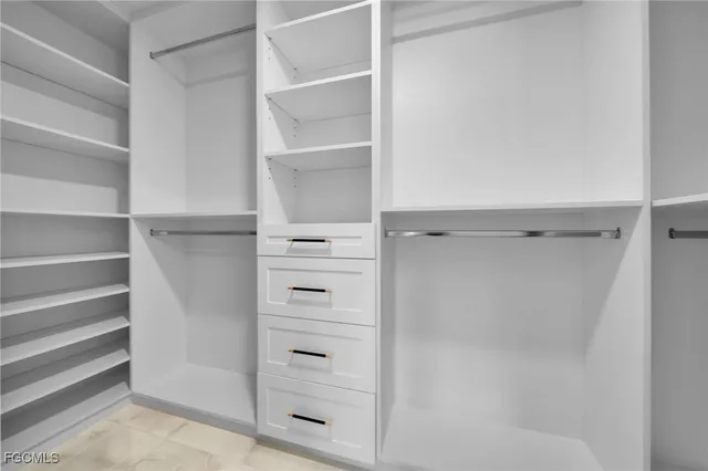 $2,300 | 3095 Northwest 4th Place, Cape Coral, FL 33993