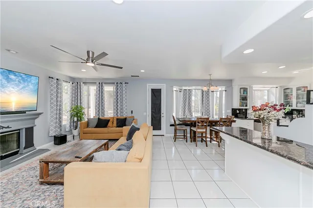 $799,999 | 23759 Heliotrope Way, Moreno Valley, CA 92557