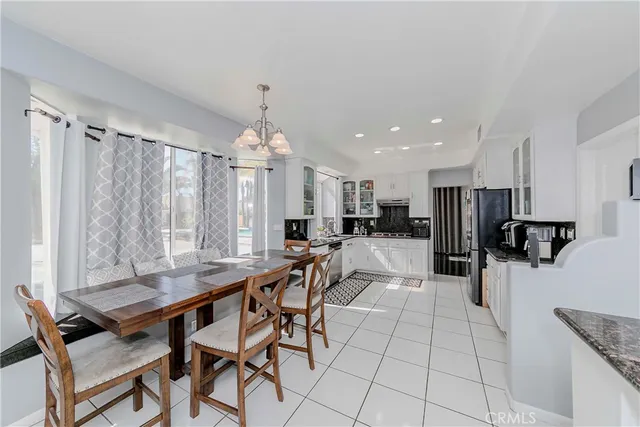 $799,999 | 23759 Heliotrope Way, Moreno Valley, CA 92557