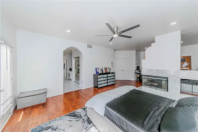 $799,999 | 23759 Heliotrope Way, Moreno Valley, CA 92557