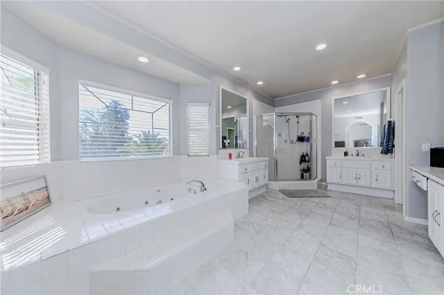 $799,999 | 23759 Heliotrope Way, Moreno Valley, CA 92557