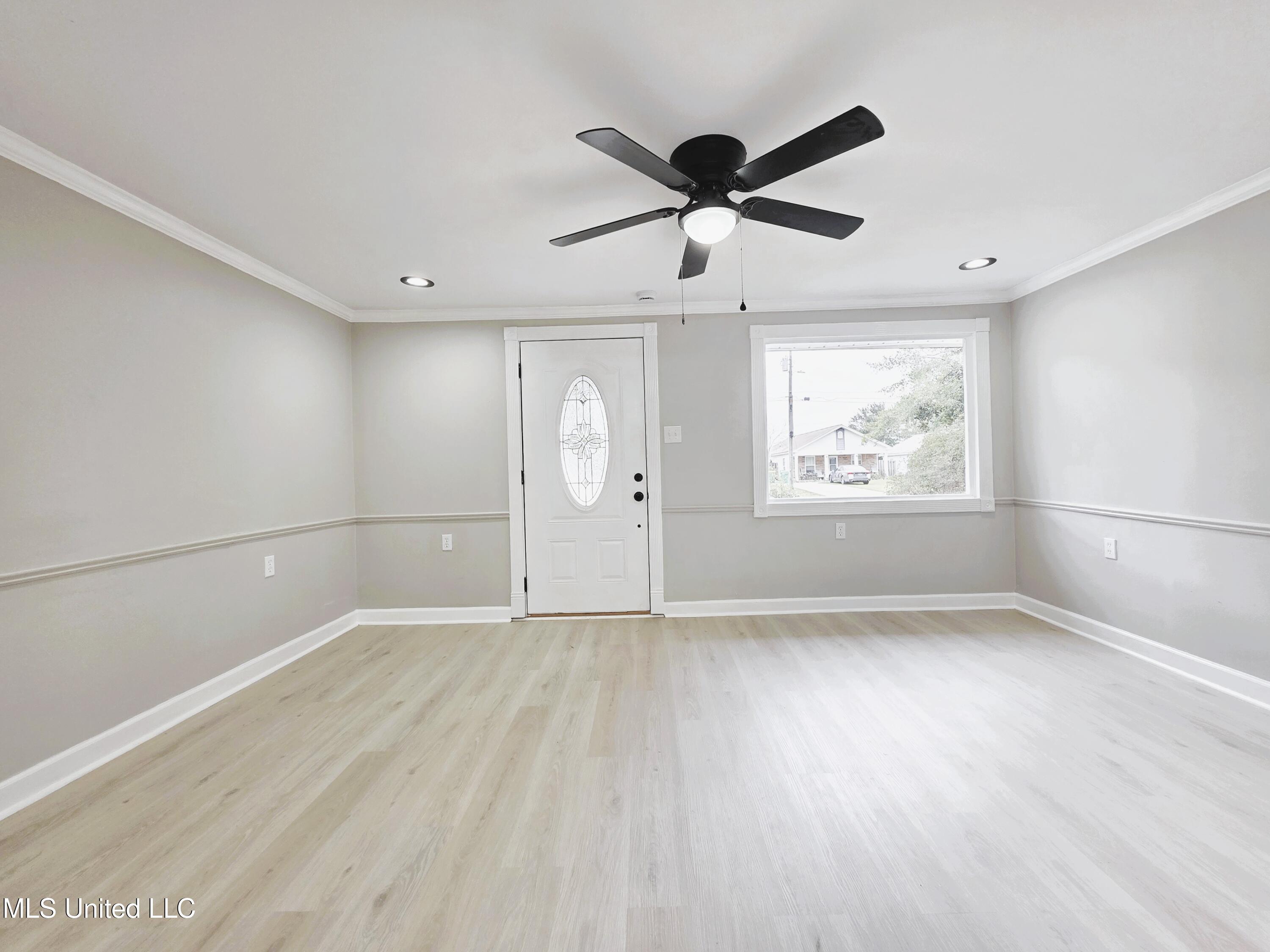 9619 Nevada Avenue Vancleave, MS 39565 - Photo 6 of 21 20251129_114433