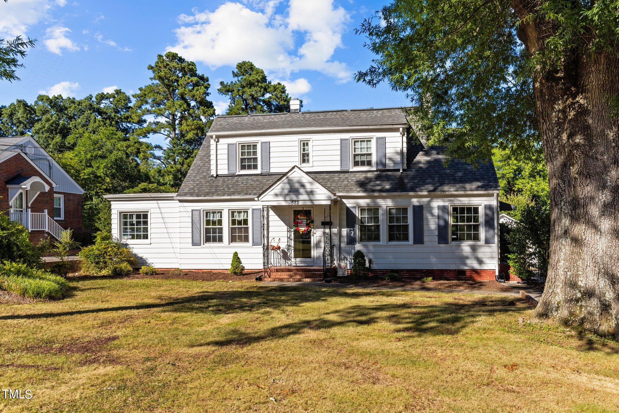 522 Gordon Street Roxboro, NC 27573 - Photo 4 of 40 26-web-or-mls-8Y3A9461