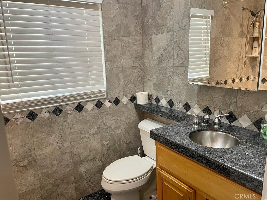 1308 Benedict Drive San Leandro, CA 94577 - Photo 13 of 16