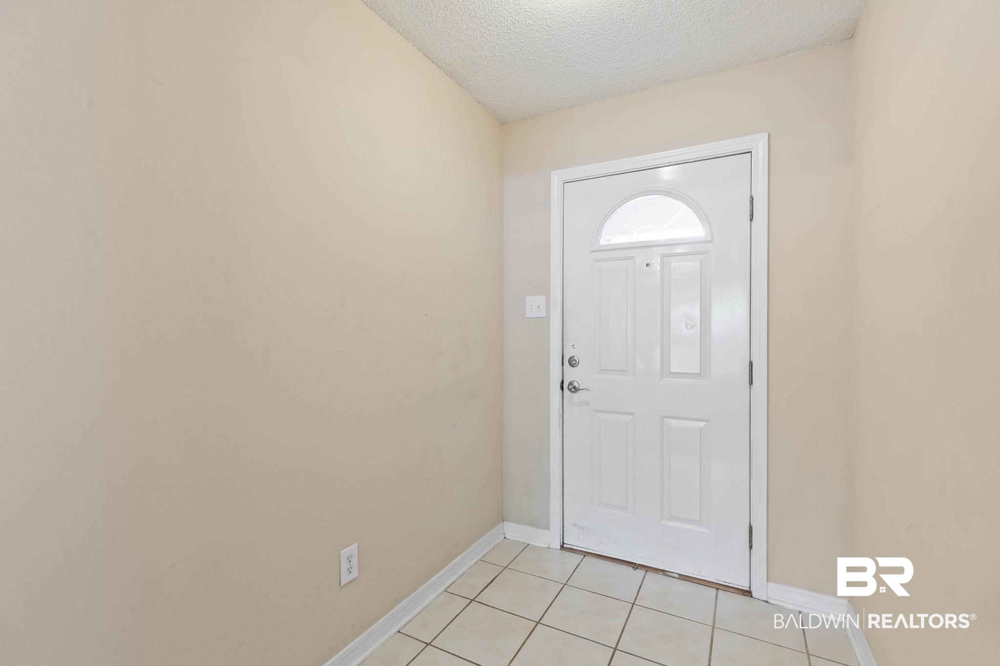 29270 Canterbury Road Daphne, AL 36526 - Photo 7 of 48