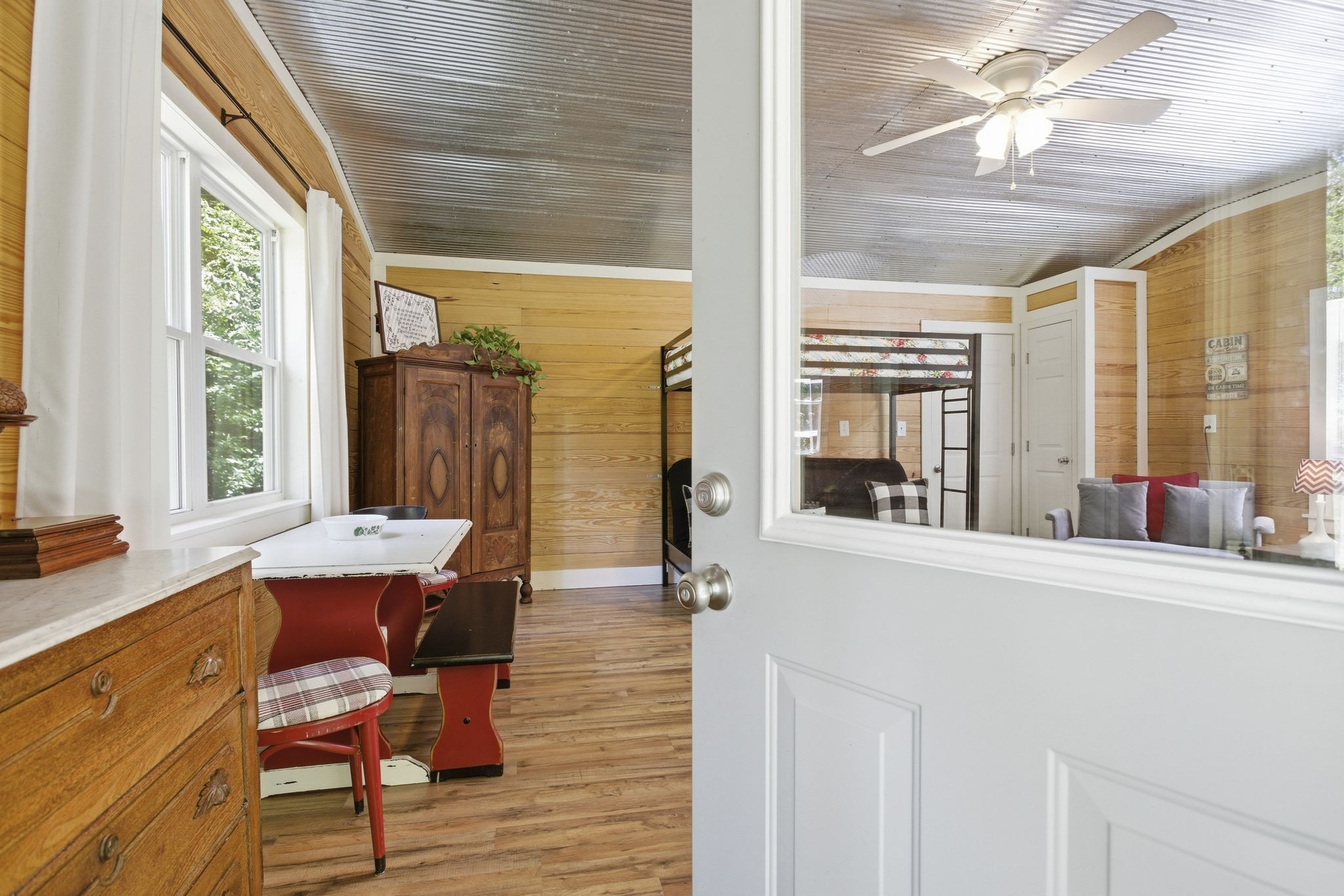 2677 Pigg Schoolhouse Road Santa Fe, TN 38482 - Photo 10 of 35 a view of a dining room with furniture and window