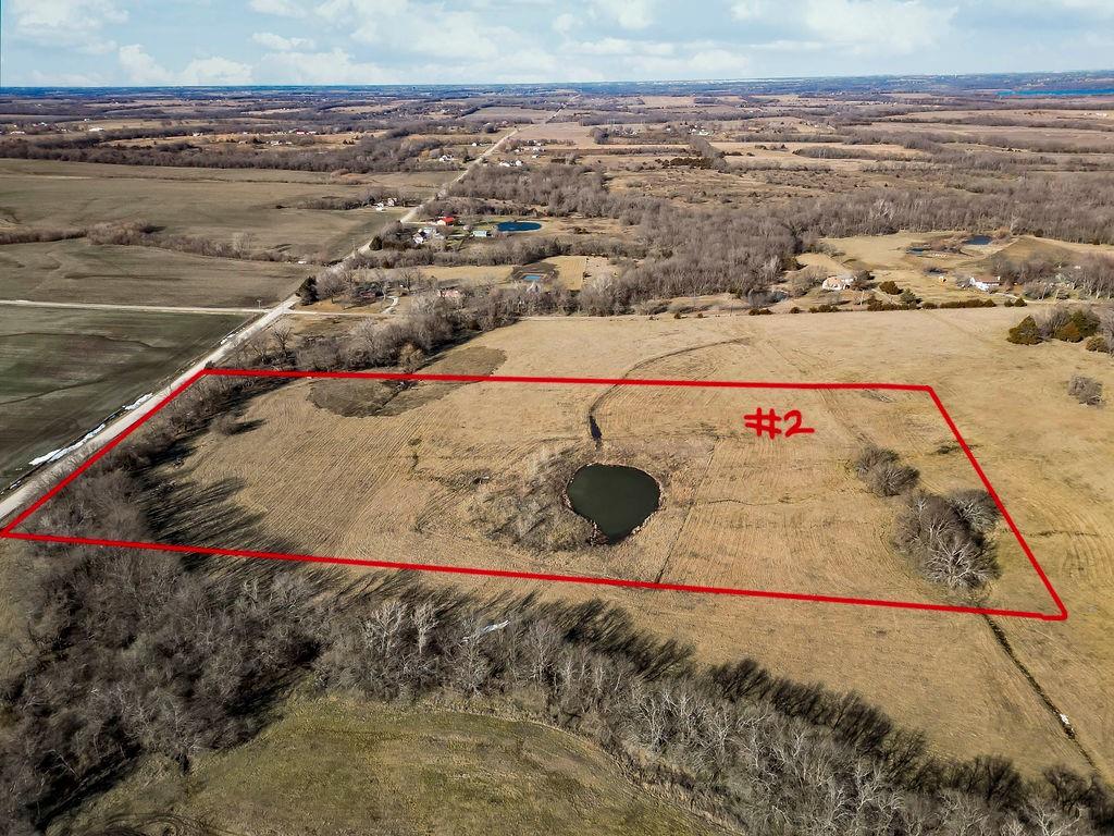 2 Crescent Hill Road Paola, KS 66071 - Photo 1 of 1