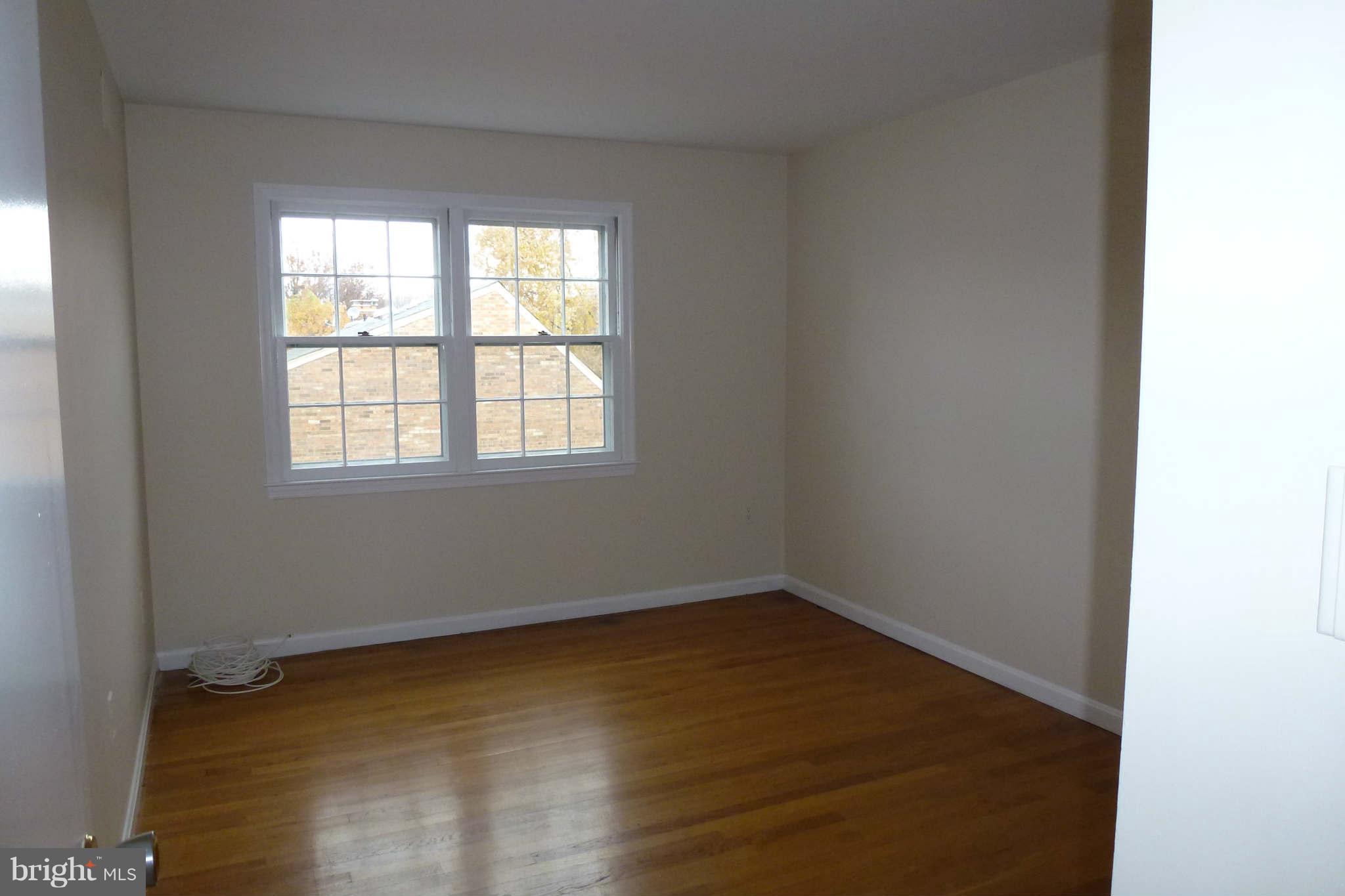1742 Chain Bridge Road McLean, VA 22102 - Photo 14 of 17 Bedroom 2 of 3 bedrooms on upper level