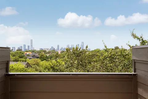 $779,000 | 2000 Greenwood Avenue, Unit B, Austin, TX 78723