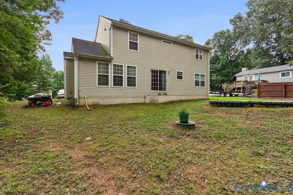 83 Albertson Court Ruther Glen, VA 22546 - Photo 6 of 25 Spacious rear yard with a siding exterior featurin
