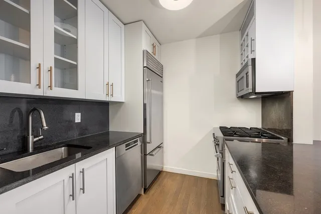 $700,000 | 88 Greenwich Street, Unit 721 | Financial District