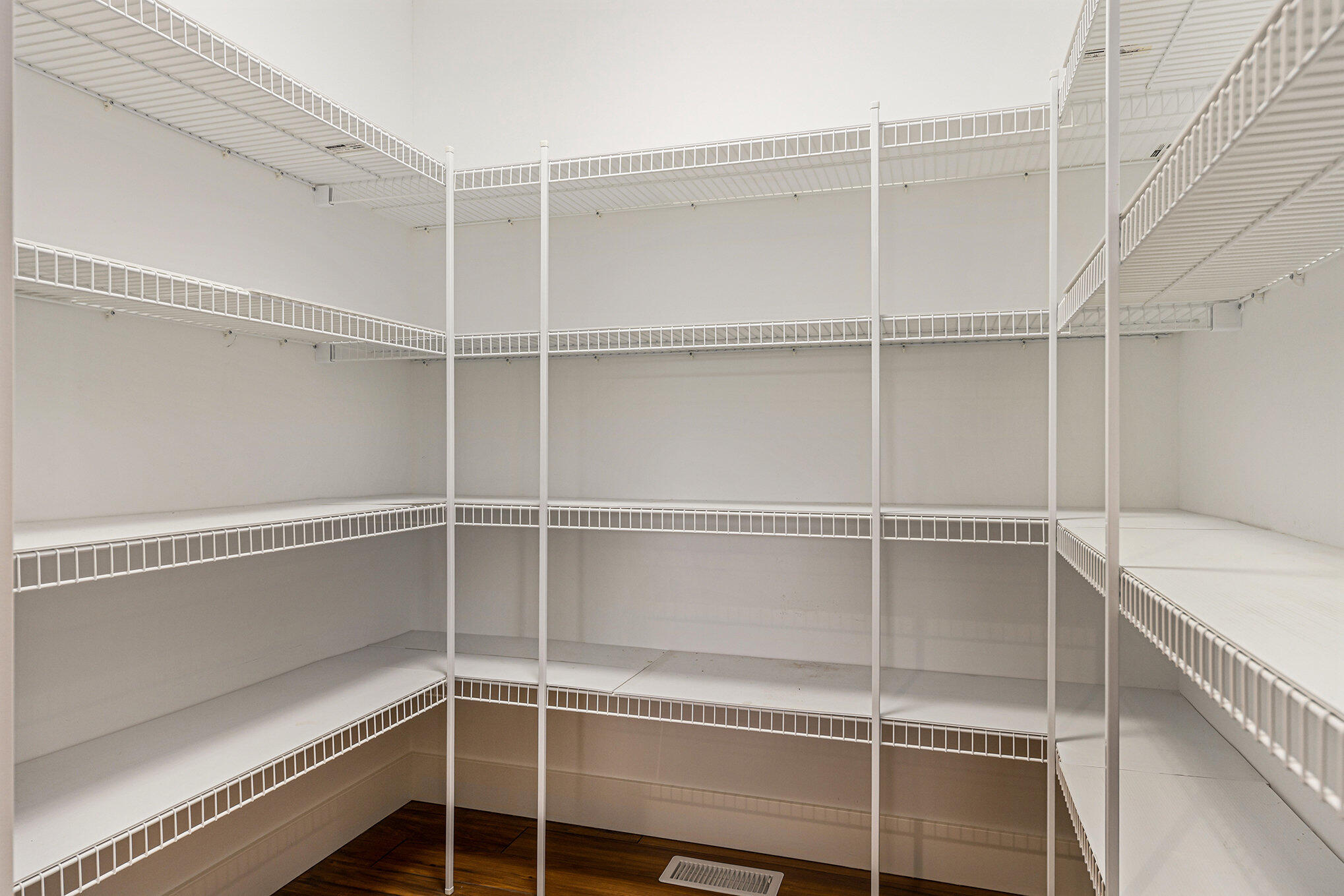 9239 Cottage Gate Richland, MI 49083 - Photo 17 of 25 008_file_909