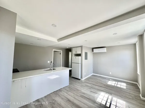 $1,400 | 46 North Street, Unit 6, Catskill, NY 12414