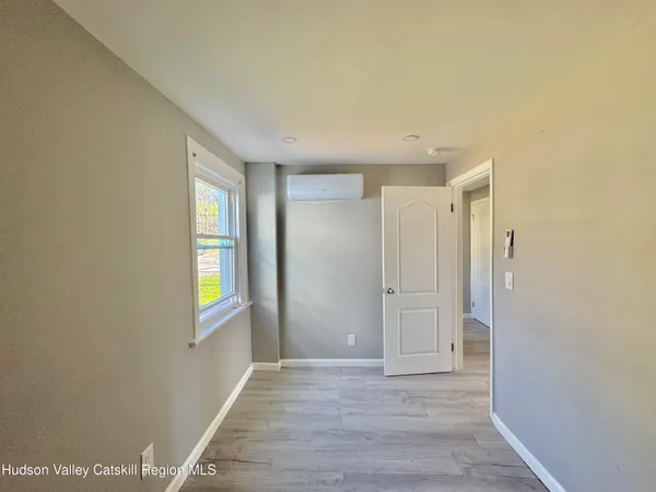 $1,400 | 46 North Street, Unit 6, Catskill, NY 12414