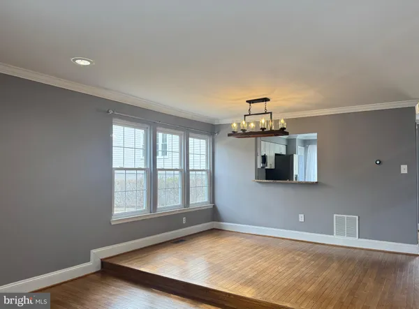 $3,000 | 11720 Stonegate Lane, Columbia, MD 21044