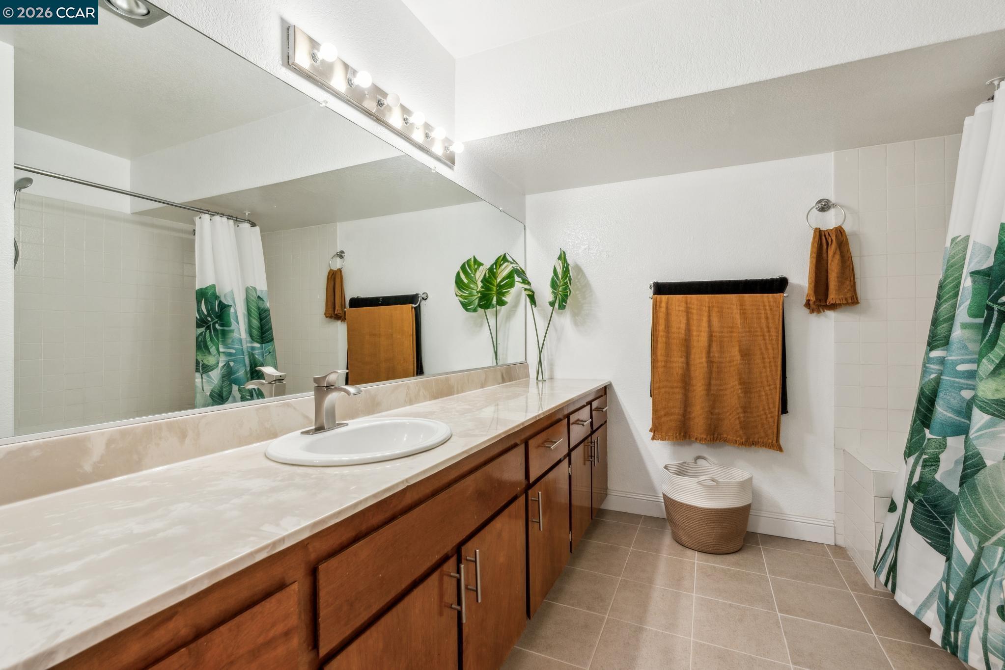 2121 Vale Road, Unit 121 San Pablo, CA 94806 - Photo 24 of 42 Gallery Image 24