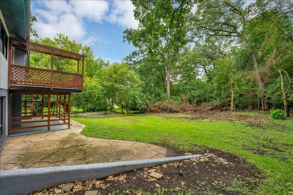 $3,500 | 1001 Oak Lane, Algonquin, IL 60102