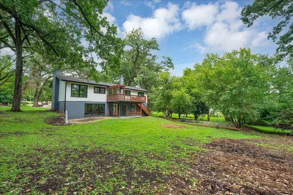 $3,500 | 1001 Oak Lane, Algonquin, IL 60102