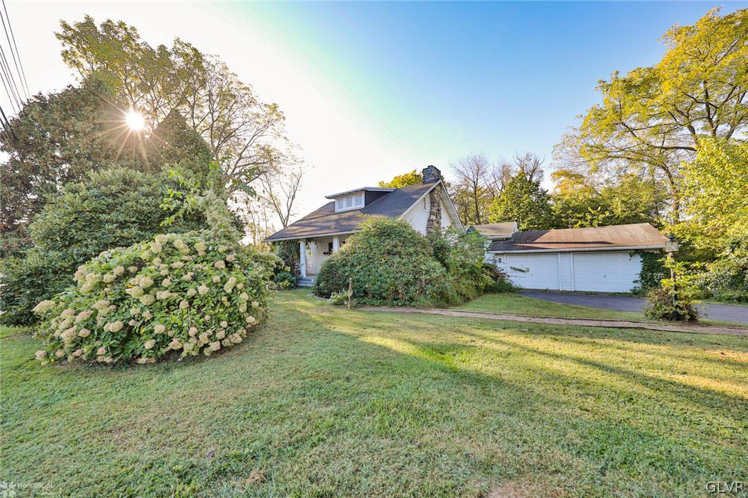 1240 Overlook Road Whitehall, PA 18052 - Photo 1 of 34 Gallery Image 1