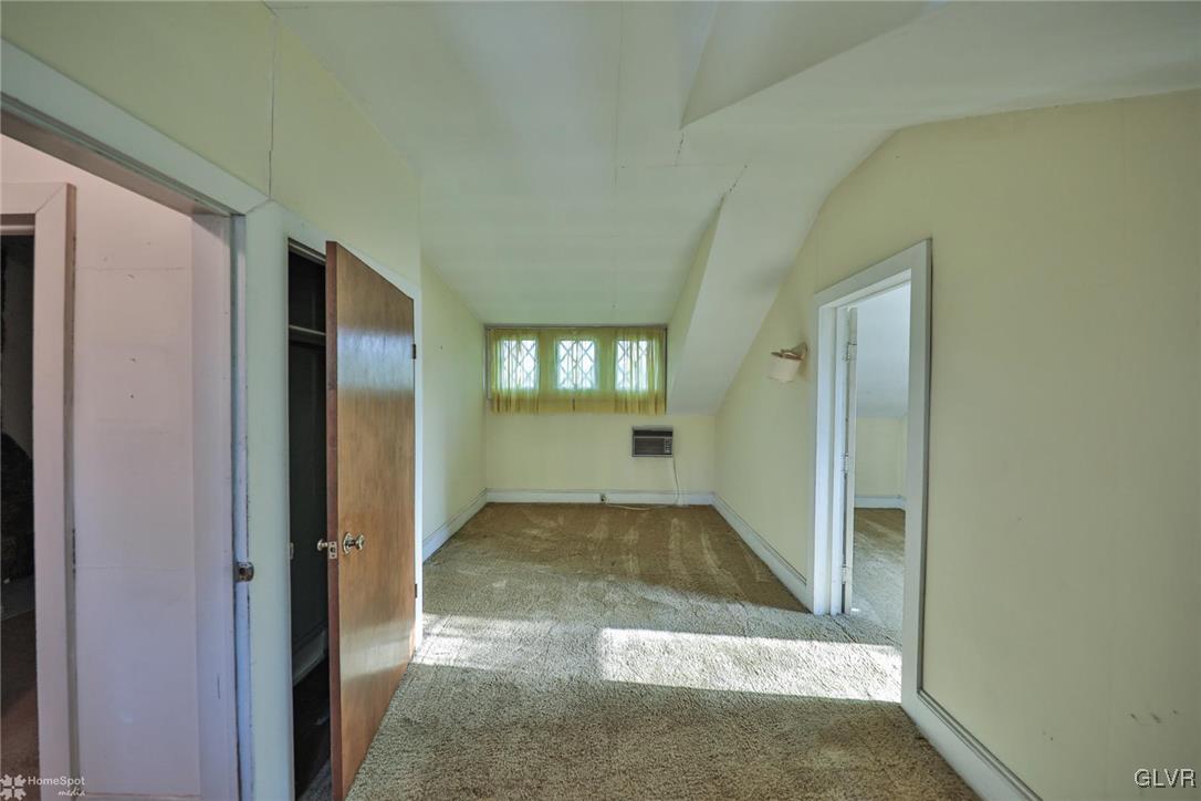 1240 Overlook Road Whitehall, PA 18052 - Photo 24 of 34 Gallery Image 24
