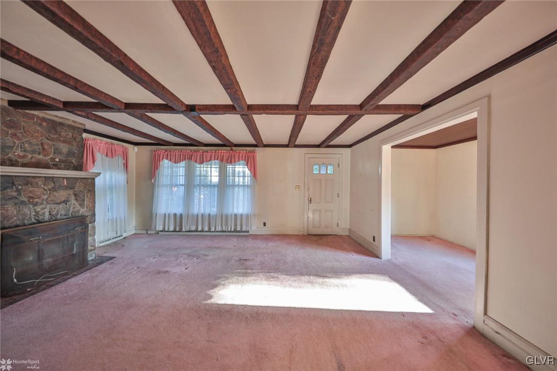 1240 Overlook Road Whitehall, PA 18052 - Photo 10 of 34 Gallery Image 10