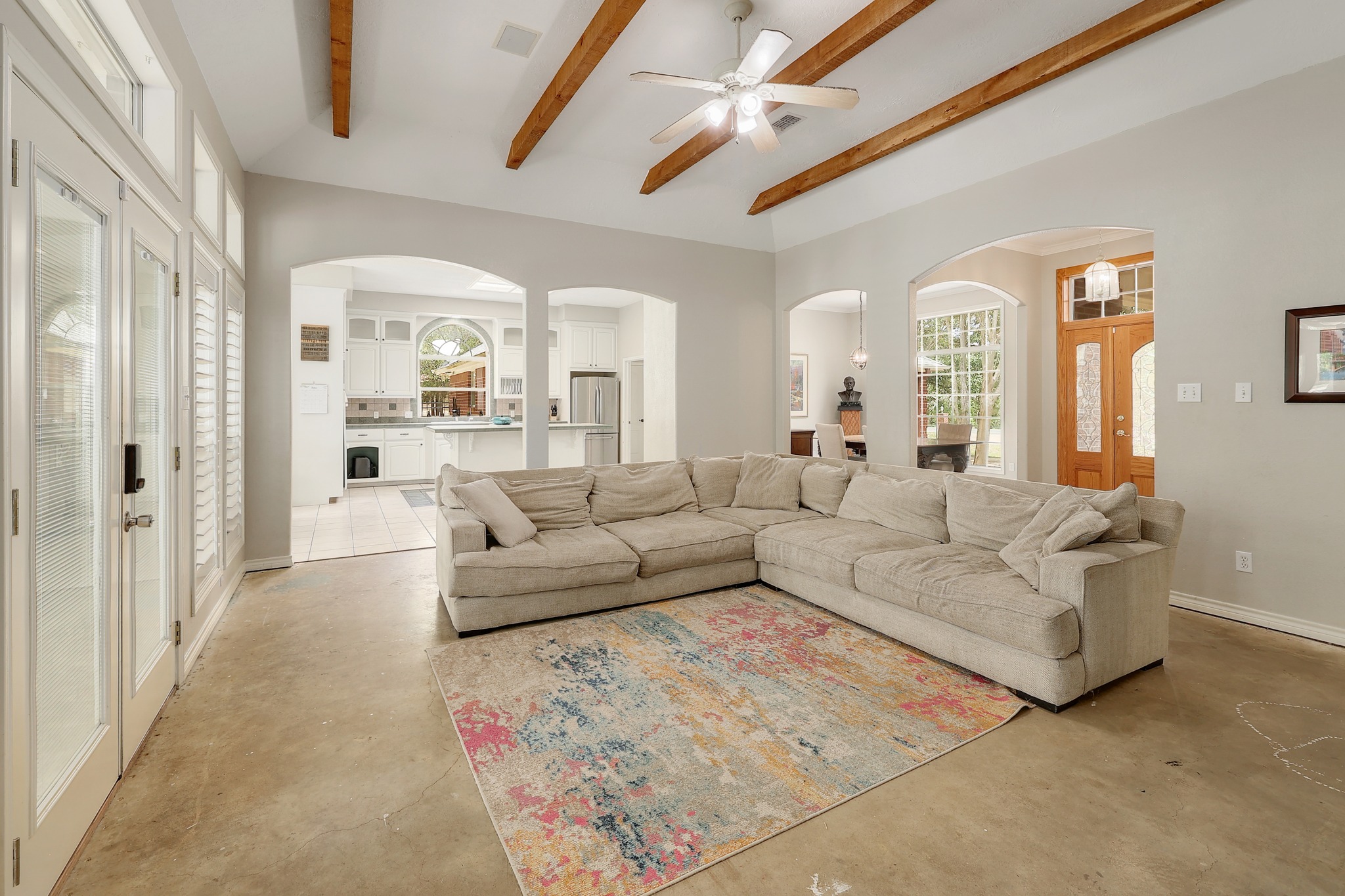 286 Arbors Circle Elgin, TX 78621 - Photo 6 of 40