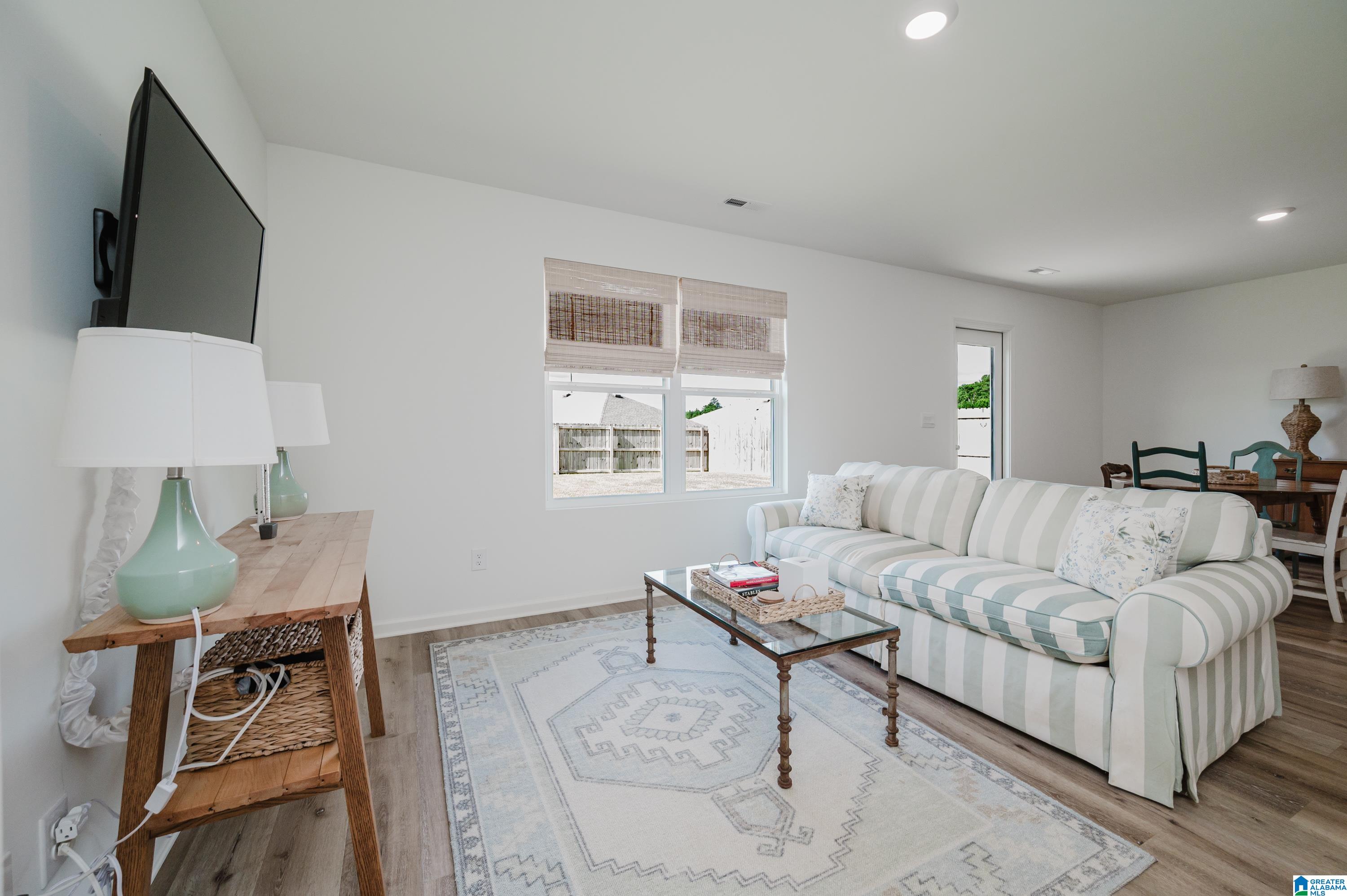 6982 Southern Trace Loop Leeds, AL 35094 - Photo 21 of 46