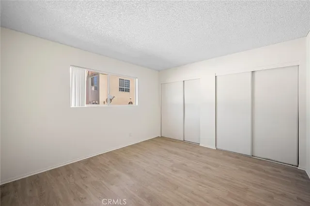 $1,900 | 1111 East Lexington Drive, Unit 209, Glendale, CA 91206