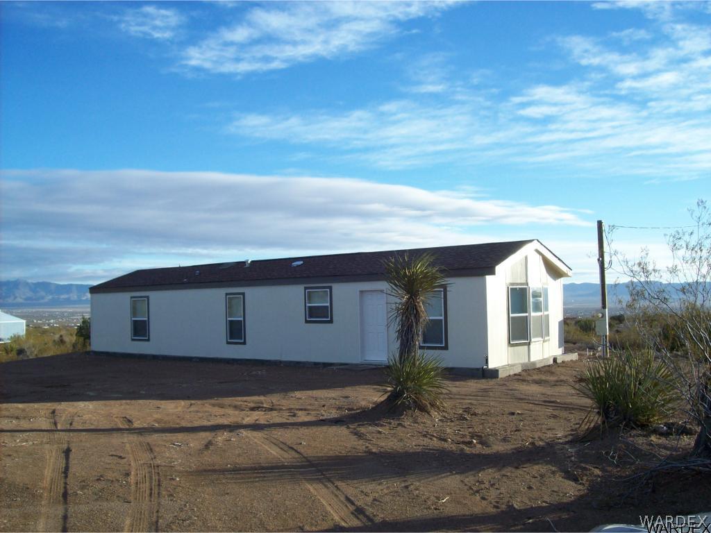 1694 Greer Road Golden Valley, AZ 86413 - Photo 1 of 11 front view