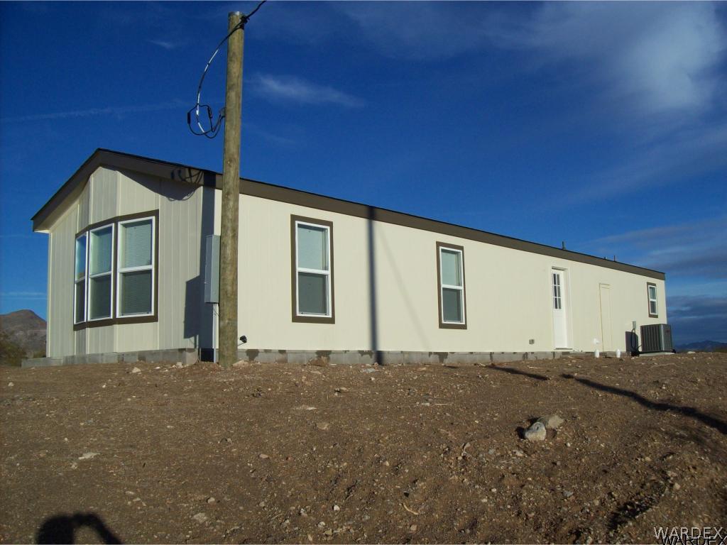 1694 Greer Road Golden Valley, AZ 86413 - Photo 3 of 11 back view