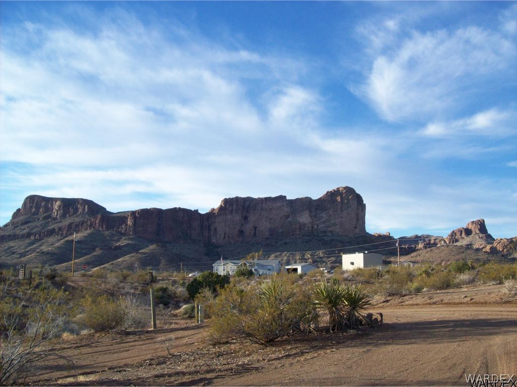 1694 Greer Road Golden Valley, AZ 86413 - Photo 9 of 11 view directly west