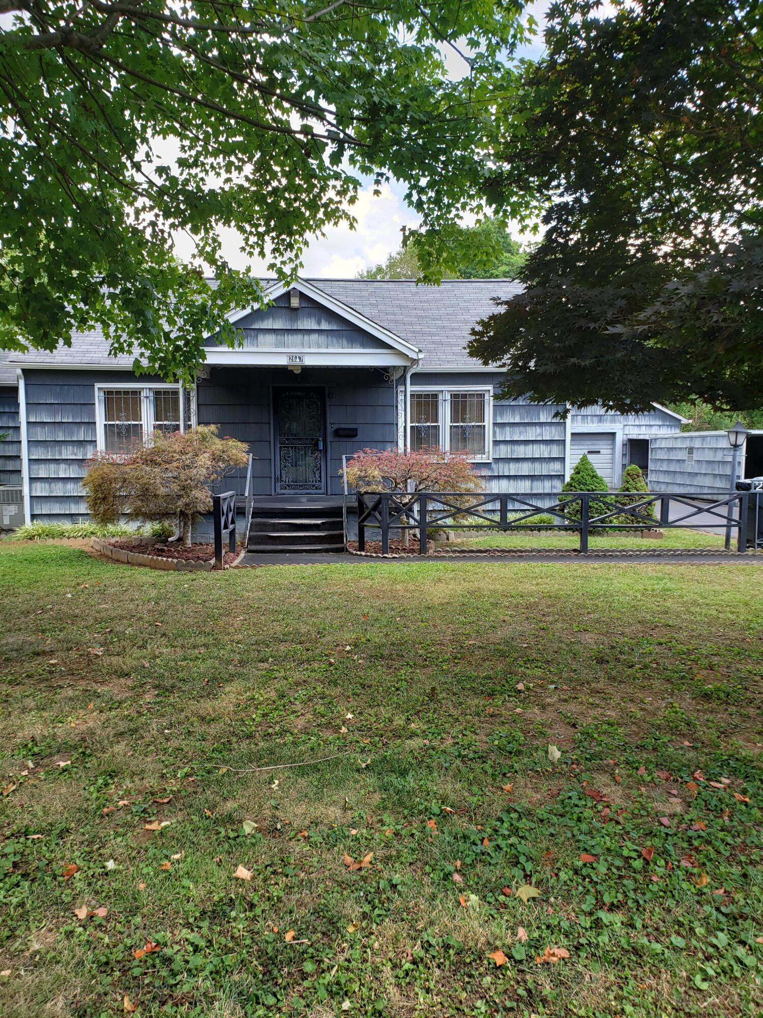 2617 Sun Valley Road Knoxville, TN 37921 - Photo 2 of 10 2617 Sun Valley