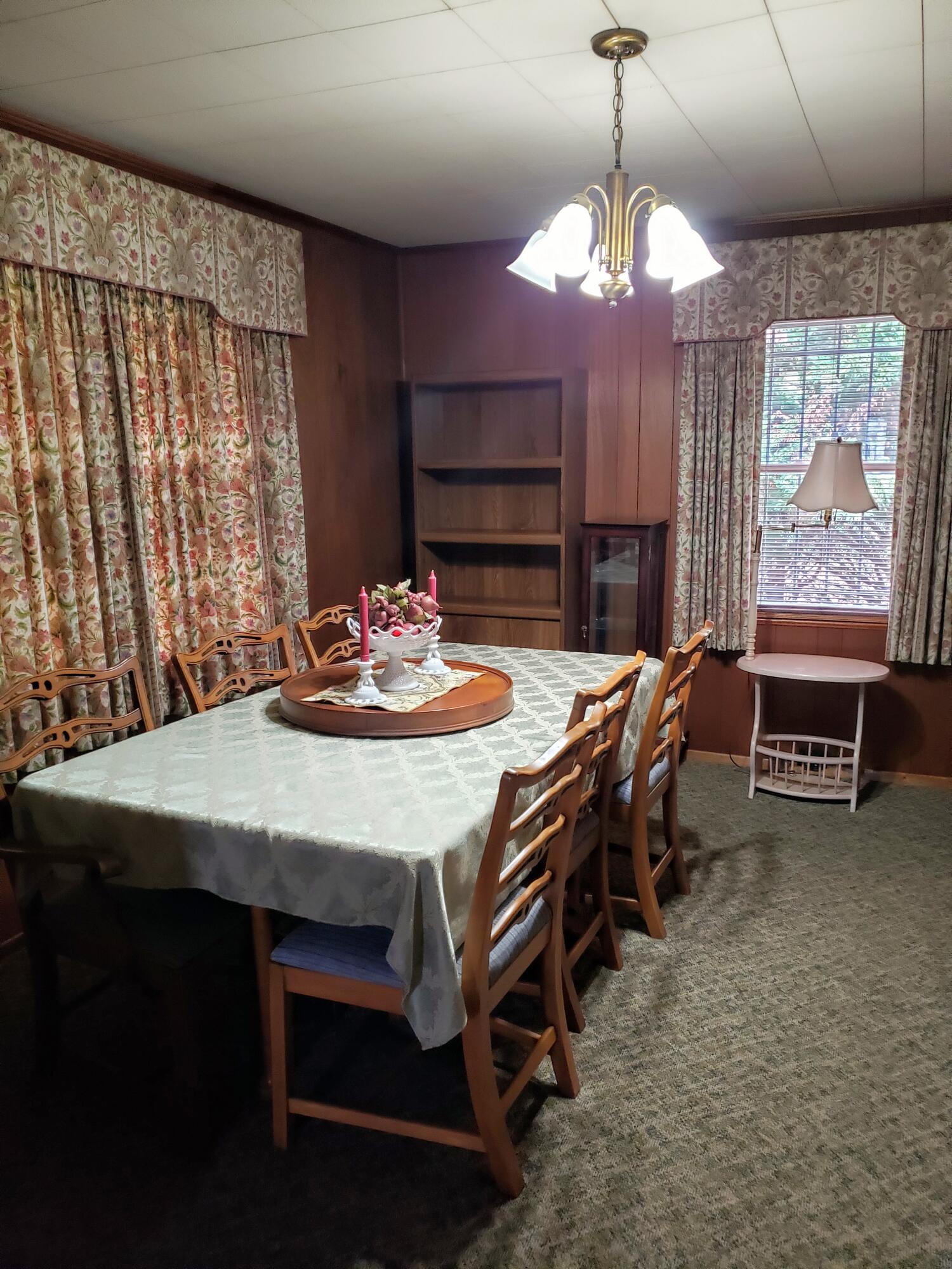 2617 Sun Valley Road Knoxville, TN 37921 - Photo 6 of 10 20210815_131906