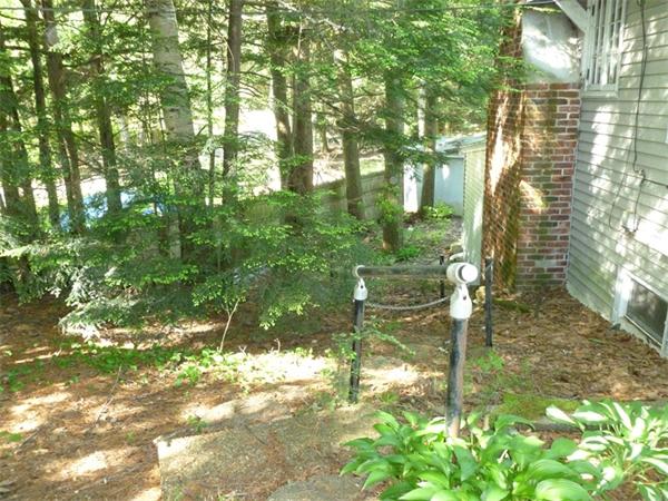 342 Holtshire Road Orange, MA 01364 - Photo 4 of 23 Gallery Image 4