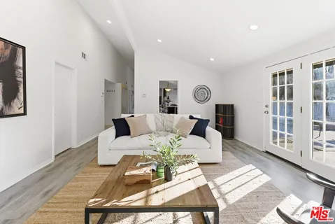 $1,030,000 | 18445 Los Alimos Street, Porter Ranch, CA 91326