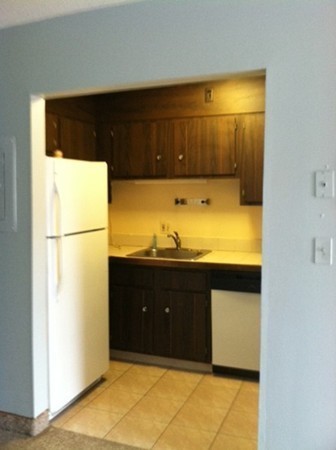 1186 Worcester Road, Unit 630 Framingham, MA 01702 - Photo 2 of 10 Gallery Image 2