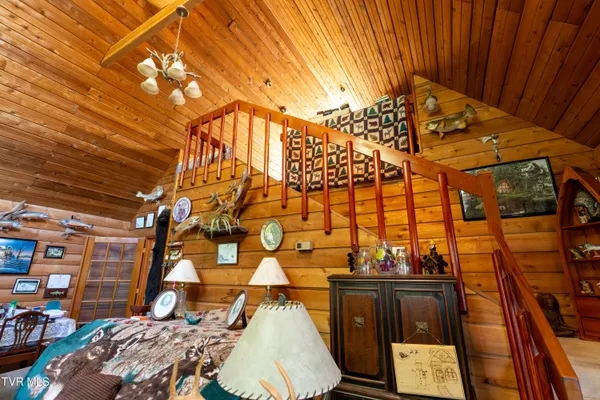 $230,000 | 401 Plymouth Hollow Road, North Tazewell, VA 24630