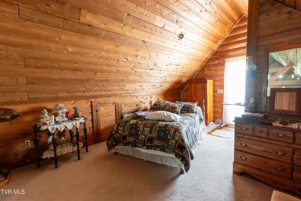 $230,000 | 401 Plymouth Hollow Road, North Tazewell, VA 24630